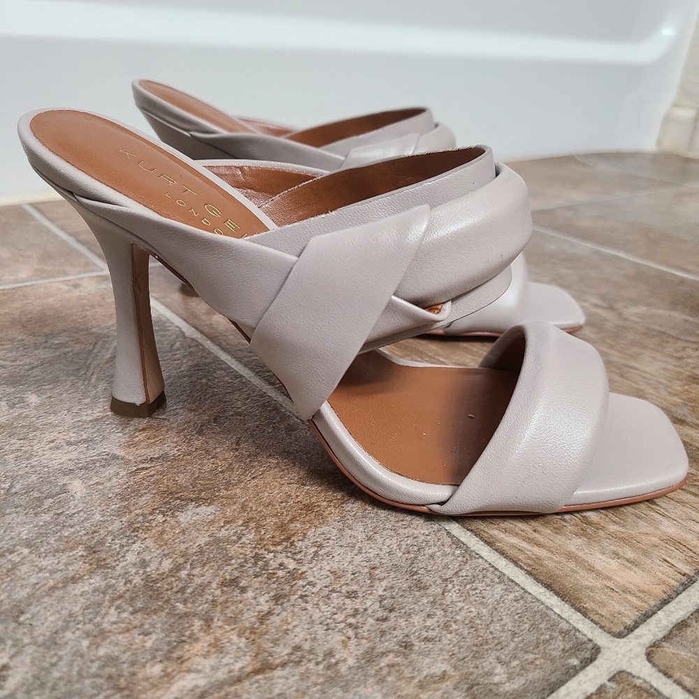 Kurt Geiger Brandy high heel sandals Leather size 37 light grey